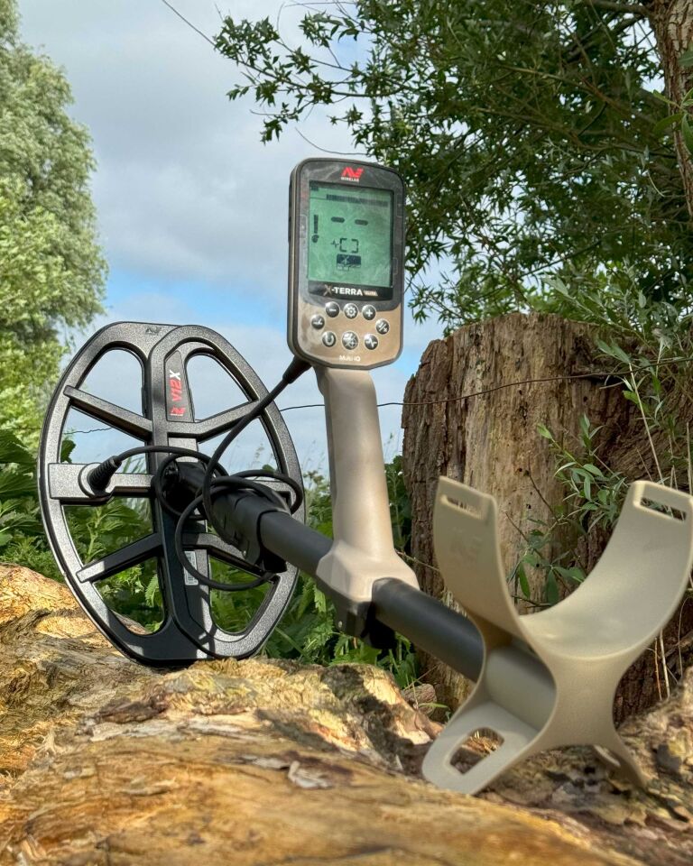 Minelab X-Terra Elite Dedektör